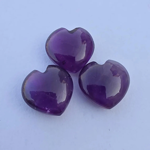 Cabujón de Amatista Natural en Forma de Corazón, Piedra Preciosa Suelta Calibrada y Pulida para Joyería, Tamaños Disponibles - Venta al por Mayor - Product Image 3