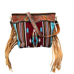 Nueva moda occidental estilo tradicional Tooled Saddle Blanket Fringe Sling Bag para mujer bolso de mano calidad superior a precio al por mayor - Product Image 1
