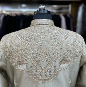 Sherwani de haute qualité multicolore pour hommes, vêtement traditionnel culturel, broderie complexe, élégant manteau long ethnique - Product Image 2
