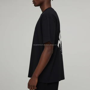 เสื้อยืดผู้ชายทรงหลวมสีดำ พิมพ์ลายดอกไม้ รับผลิตตามแบบ OEM ขายส่ง - Product Image 5
