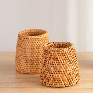 Porte-stylos et porte-crayons en rotin, organiseur en bois, pots à crayons faits à la main - Product Image 3