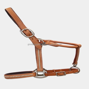 Halter Western Show de haute qualité pour chevaux avec perles de cristaux de marque sur la joue et le muserolle en cuir - Product Image 3