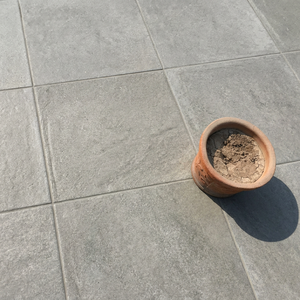 Oferta Especial: Baldosas de Porcelana Gris Martillo de 20mm, Resistentes, Antideslizantes, para Exteriores, Estilo Piedra Natural, Ecológicas - Product Image 4