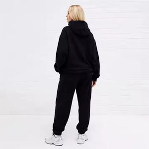 Conjunto Deportivo Personalizado con Logotipo, de Alta Calidad, en Algodón y Poliéster, Top Corto y Pantalones con Cintura Elástica, Holgado, para Gimnasio - Product Image 2