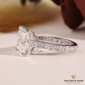 Anillo de Diamante CVD Cultivado en Laboratorio con Corte Princesa Excepcional para Día Especial, 8.00 Quilates, Color F, Claridad VVS2, Oro Sólido de 14K, Certificado IGI - Product Image 2