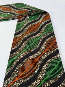 Tissu Multicolore Imprimé Wax Africain 100% Coton pour Confection Mode et Habillement Mozambique - Product Image 3