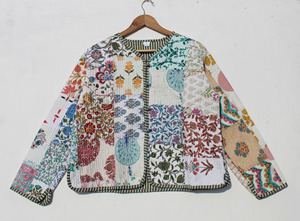 Veste sans manches en coton matelassé indien fait main, style vintage Kantha de Jaipur, vente en gros - Product Image 3