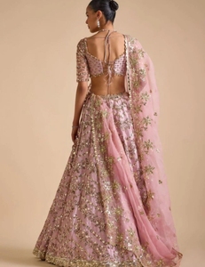 Lehenga Choli de Diseñador para Mujer KV, Bordado y Adornado, Semi-Cosido (Rosa) - Product Image 3