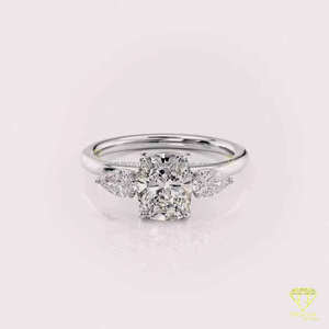 Anillo de compromiso de moissanita personalizado fabricado en India para joyería nupcial y ocasiones especiales disponible para la venta - Product Image 1