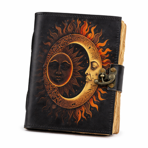 Diario de cuero hecho a mano con impresión UV personalizada al por mayor, con diseño de luna creciente y sol dorados, cuaderno de bocetos de ensueño, grimoire, artículos de brujería - Product Image 1