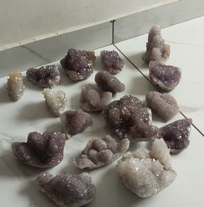 Grappe d'améthyste, minéraux de la meilleure qualité, géode d'Inde, Jalgao, Maharashtra - Product Image 2