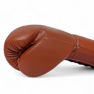 Gants de boxe à lacets, cuir véritable personnalisé, sangle de poignet réglable, gants de boxe professionnels, design premium, unisexe - Product Image 4
