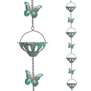 Cadena de lluvia de cobre antiguo con mariposa y diseño de Copa Abierta Característica de agua decorativa para exteriores para canalones y jardín - Product Image 1