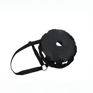 Museau de pâturage pour chevaux en plastique de haute qualité, équipement équestre, museau pour chevaux avec harnais - Product Image 1