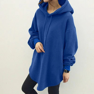 Usine OEM spécialisée dans les collections de streetwear de haute qualité, offrant des options de logo personnalisé pour les sweats à capuche en coton pour femmes. - Product Image 5