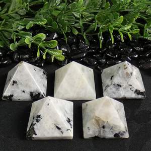 Vente en gros Pyramide de pierre de lune arc-en-ciel Cristal naturel de guérison Quartz Pierre précieuse Nouveauté Reiki Cadeau d'Aameena Agate - Product Image 3