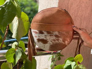 Meilleure vente en gros de produits Sac à main en cuir de vachette avec fourrure Sac à bandoulière pour femme Sac à main en fourrure véritable pour femmes - Product Image 4