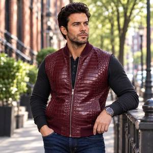 Chaleco de Cuero Repujado Transpirable y Resistente al Viento para Hombre, Estilo Biker Occidental - Product Image 3
