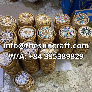 Elegant Handcrafted Mother-of-Pearl Shell Coaster Natural Rattan Rim 3mm Luxury Heat-Resistant <b>Table</b> Mat Decorative Drink Pad - Product Image 3