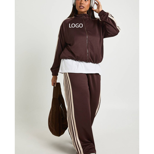 Ropa Deportiva OEM para Mujer, Chándal con Franjas Laterales, Venta al por Mayor, Informal, 100% Poliéster, Secado Rápido, Jersey para Correr, Conjunto Deportivo - Product Image 4