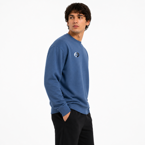 Sweat-shirt pour homme conçu pour un confort quotidien, avec tissu doux et chaud, bords côtelés, coutures soignées, coupe régulière et style simple. - Product Image 2