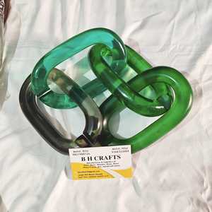 Eslabones de Cadena de Resina de Gran Tamaño en Dos Tonos con Diseño de Arte Folclórico que Resalta la Variedad de Colores para Decoración del Hogar - Product Image 4