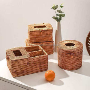 กล่องใส่กระดาษทิชชูหวายสานมือ งานแฮนด์เมดจากวัสดุธรรมชาติ สำหรับใช้ในห้องน้ำ โรงแรม สปา สำนักงาน หรือบนโต๊ะ - Product Image 1