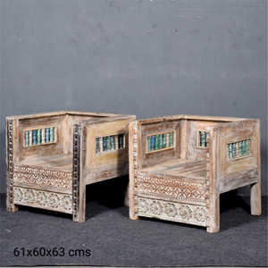 CHAISE EN TECK VIEILLI - Chaise de luxe personnalisée en bois massif de teck, qualité supérieure, décoration vintage à combiner - MOQ 1 conteneur seulement - Product Image 1