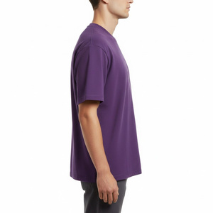 เสื้อยืดผู้ชาย เนื้อผ้านุ่ม น้ำหนักเบา แขนสั้น สวมใส่สบาย เหมาะสำหรับใส่ลำลองทุกวัน แฟชั่นสตรีท และสามารถใส่โลโก้แบบกำหนดเองได้ - Product Image 2