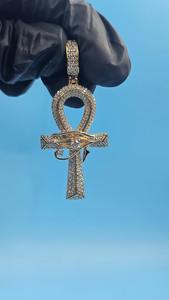 Colgante de Cruz Ankh Egipcia Chapado en Oro para Unisex con Diamante Moissanita Redondo, Plata 925, Joyería Fina Brillante, Colgantes y Amuletos - Product Image 1