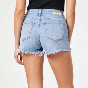 Shorts en jean mini déchirés et délavés pour femme, style vintage, respirants, coupe droite, décontractés, sexy, pour l'été - Product Image 3