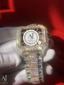 AARVA JEWELS นาฬิกาข้อมือผู้ชายสุดหรู ระบบจักรกล Miyota ตัวเรือนสแตนเลสทรงเหลี่ยม 40 มม. กระจกแซฟไฟร์ ประดับโมอิสซาไนต์ สายขนาด 20 มม. - Product Image 1