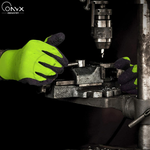 Guantes resistentes a cortes al mejor precio, duraderos, de la mejor calidad, para trabajo industrial y seguridad. - Product Image 4