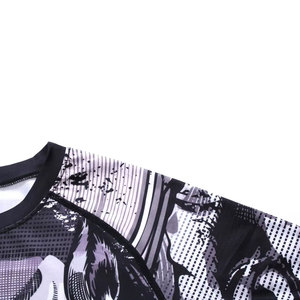 Camiseta de Compresión Deportiva Personalizada para Hombre, de Secado Rápido, Transpirable, Tejido Satinado, Cuello Mao, 100% Poliéster - Product Image 5
