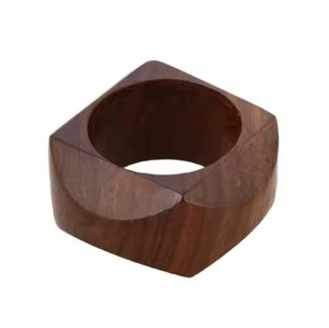 Porte-serviettes en bois vintage, anneau à serviettes classique pour table à manger, banquet de mariage, hôtel, restaurant, usage domestique - Product Image 1