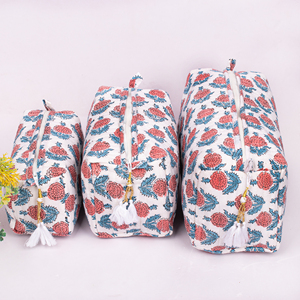 Lote al por mayor de neceseres cosméticos casuales unisex, grandes, geométricos, ecológicos, plegables, con estampado bohemio 100% hecho a mano y cierre de cremallera. - Product Image 1