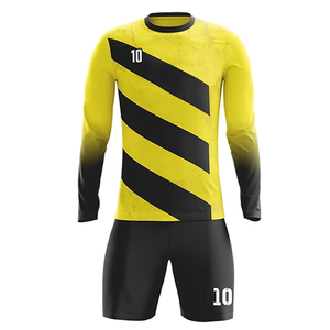 Maillot de sport d'été personnalisé pour hommes, respirant, séchage rapide, anti-humidité, en polyester, col en V, ensemble complet de tenue de football OEM - Product Image 1