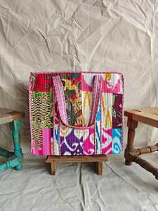 Sac fourre-tout en coton matelassé bohème pour femmes, sac à bandoulière fait main en patchwork, sac fourre-tout quotidien pour femmes, sac à main chic bohème fait main - Product Image 4