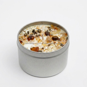 Luxury Silver Travel Candle – Premium Scented Soy Wax with Amethyst & Floral Buds - Product Image 1
