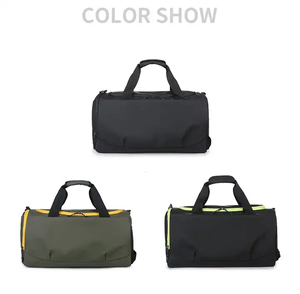 Bolsa de Gimnasio Unisex de Gran Capacidad, Ligera, Resistente al Agua, con Cierre de Cremallera, de Neopreno y Nailon, para Yoga, Boxeo, MMA, CrossFit, a Bajo Precio - Product Image 1