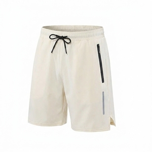 Pantalones cortos de entrenamiento para hombre de secado rápido, 100% poliéster, tejido a cuadros, transpirables y ligeros para correr. - Product Image 5