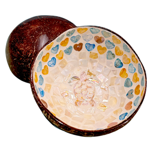Vente en gros de bols en noix de coco gravés, durables, modernes, uniques, artisanaux, polis, écologiques, de qualité supérieure, art unique - Product Image 2