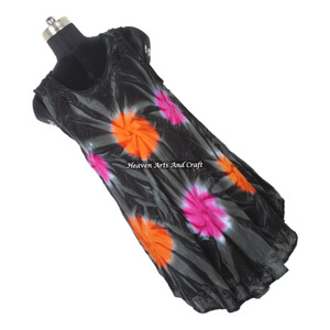 Robe de plage élégante pour femme en rayonne, style tie-dye, à prix abordable, idéale pour les dîners et les occasions spéciales - Product Image 6