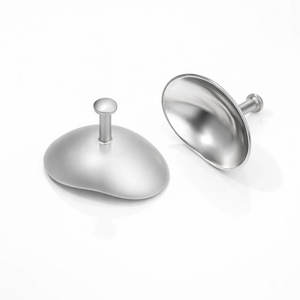 Protector Ocular de Acero Inoxidable de Grado Médico para Procedimientos Oftalmológicos, Recuperación de Cirugía de Cataratas y Cuidado Ocular Postoperatorio - Product Image 1