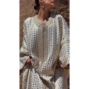 Two-piece Oversized <b>Kaftan</b> Small Rounded V-neckline <b>Kaftan</b> Made From Cream Iridescent Silk Statement Piece Entirely Finished - Product Image 5
