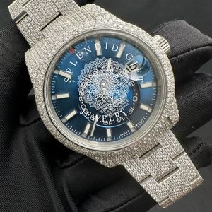 Reloj de Diamantes Splendid Gift de 28 mm con Caja Plateada, Esfera de Cristal de Zafiro, Movimiento Analógico de Cuarzo ETA, Reloj de Lujo para Hombre, Resistente al Agua hasta 10 m - Product Image 1