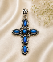 Pendentif croix en argent avec pierre de lune labradorite – Collier avec pierre précieuse taille marquise en argent sterling 925, bijoux gothiques bohèmes faits à la main