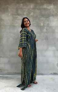 Robe Kaftan Tie-Dye Verte pour Plage, Vacances, Croisière, Fête au Bord de la Piscine, Tenue de Détente à Domicile – Options de Longueur - Product Image 4