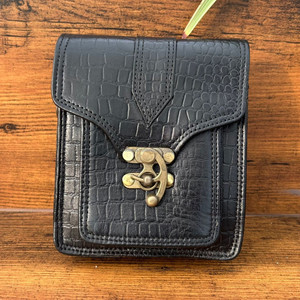 Nouveau noir Alligator motif croix corps en cuir sac cousu à la main Mini Messenger sac à bandoulière pour les femmes Vintage chic esthétique sac - Product Image 2