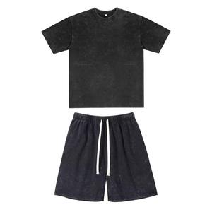 T-shirt à col rond noir délavé pour homme, style streetwear ample, imprimé vintage - Product Image 1